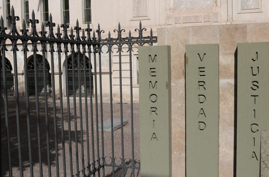 A pesar de todo, la memoria persiste