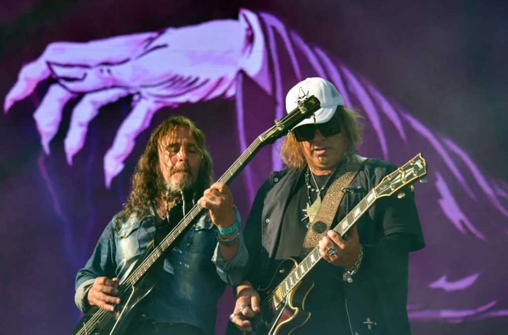 Con el rock siempre vivo, el regreso de Caras Extrañas